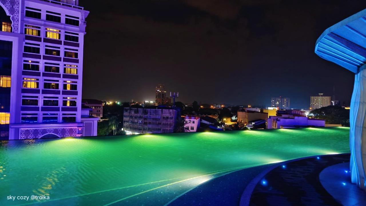 Sky Cozy Troika Residence, 1 Bedroom 4-6 Pax, 2 Bedrooms 6-8 Pax, Pool Vew, Sky & City View, Free Parking, Pool, Unlimited Wifi & Netflix Kota Bharu Exterior photo