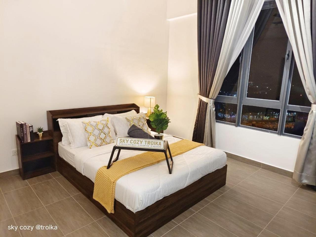 Sky Cozy Troika Residence, 1 Bedroom 4-6 Pax, 2 Bedrooms 6-8 Pax, Pool Vew, Sky & City View, Free Parking, Pool, Unlimited Wifi & Netflix Kota Bharu Exterior photo