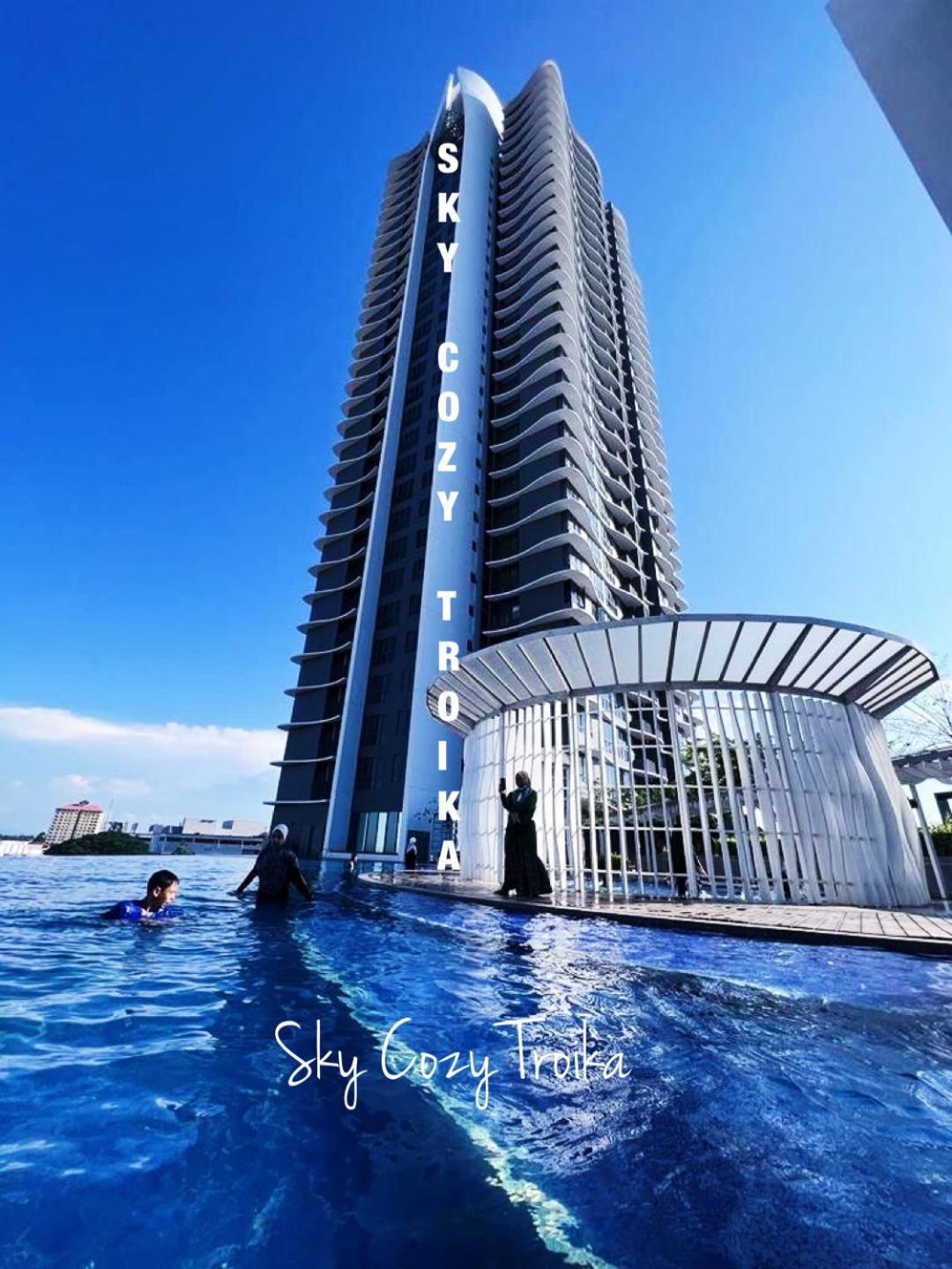 Sky Cozy Troika Residence, 1 Bedroom 4-6 Pax, 2 Bedrooms 6-8 Pax, Pool Vew, Sky & City View, Free Parking, Pool, Unlimited Wifi & Netflix Kota Bharu Exterior photo