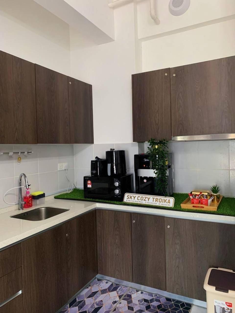 Sky Cozy Troika Residence, 1 Bedroom 4-6 Pax, 2 Bedrooms 6-8 Pax, Pool Vew, Sky & City View, Free Parking, Pool, Unlimited Wifi & Netflix Kota Bharu Exterior photo